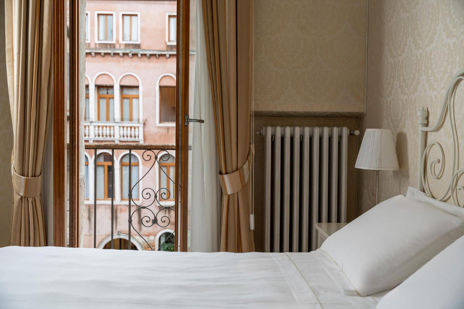 Hotel Montecarlo Venezia Esterno foto